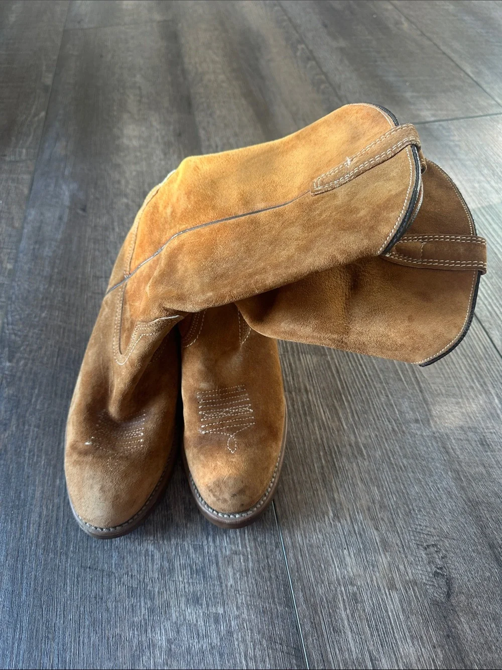 Vibram Men's Brown Suede Slip-On Western Boots